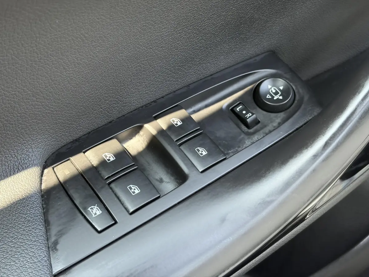 1.2 Ultimate 146pk,Camera,Keyless,Carplay,6 Bak,Afn Trekhaak,Stoelverw,Lm velgen,Alcantara-Leder,Dealer Onderhouden,Clima,Cruise,Dodehoek,Rijstrooksensor,N.A.P,PDc V+A,Apk tot 07-2028