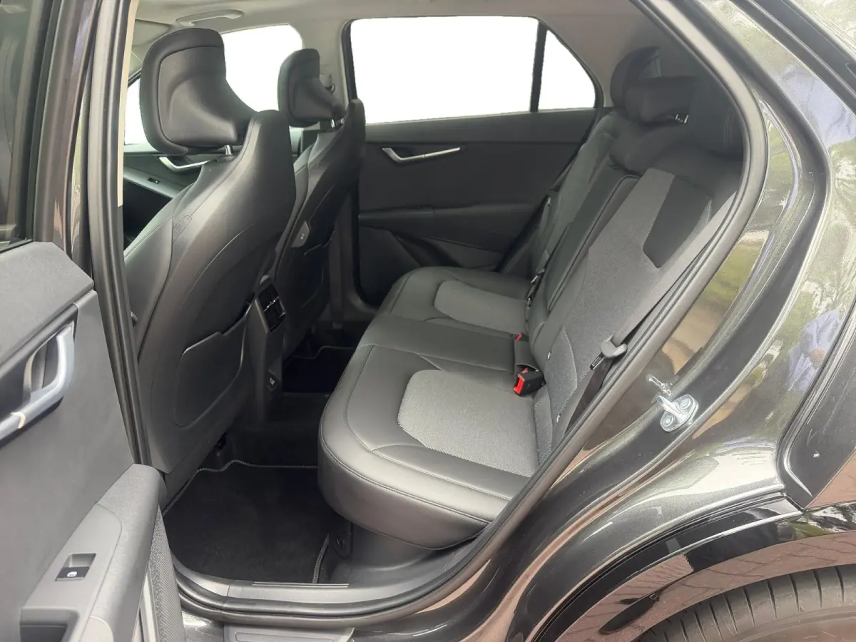 1.6 GDi Hybrid DynamicPlusLine NIEUW MODEL! OPEN DAK | ELEKTRISCHE STOELEN | STOEL EN STUURVERWARMING | RESTERENDE FABRIEKSGARANTIE TM 2036