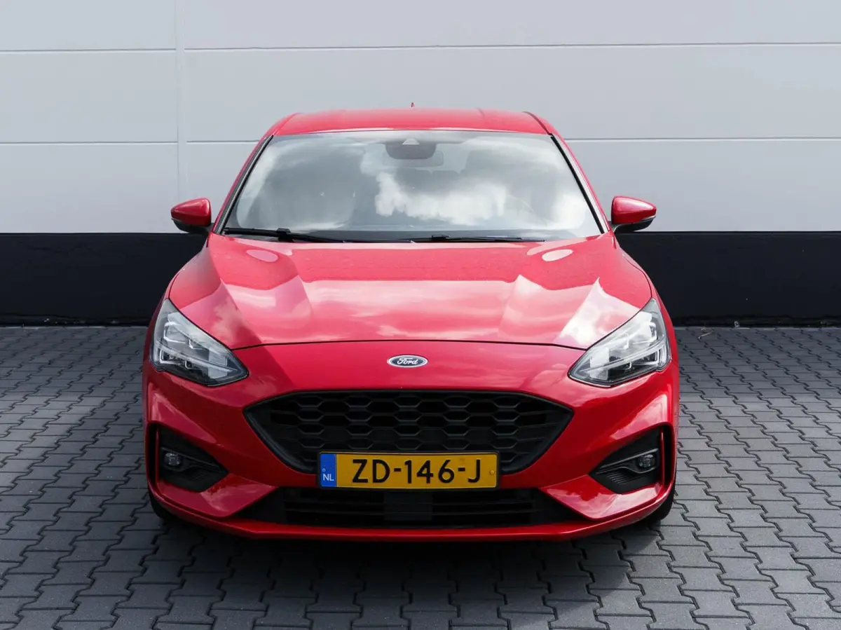 1.0 125pk EcoBoost ST Line Business | Carplay | 2x PDC | Adaptieve cruise | 18" Velgen
