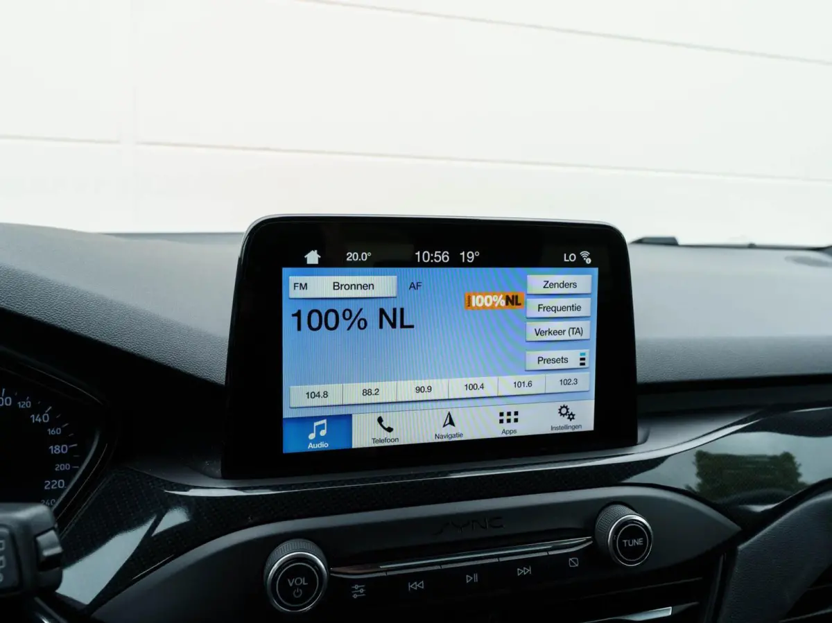 1.0 125pk EcoBoost ST Line Business | Carplay | 2x PDC | Adaptieve cruise | 18" Velgen