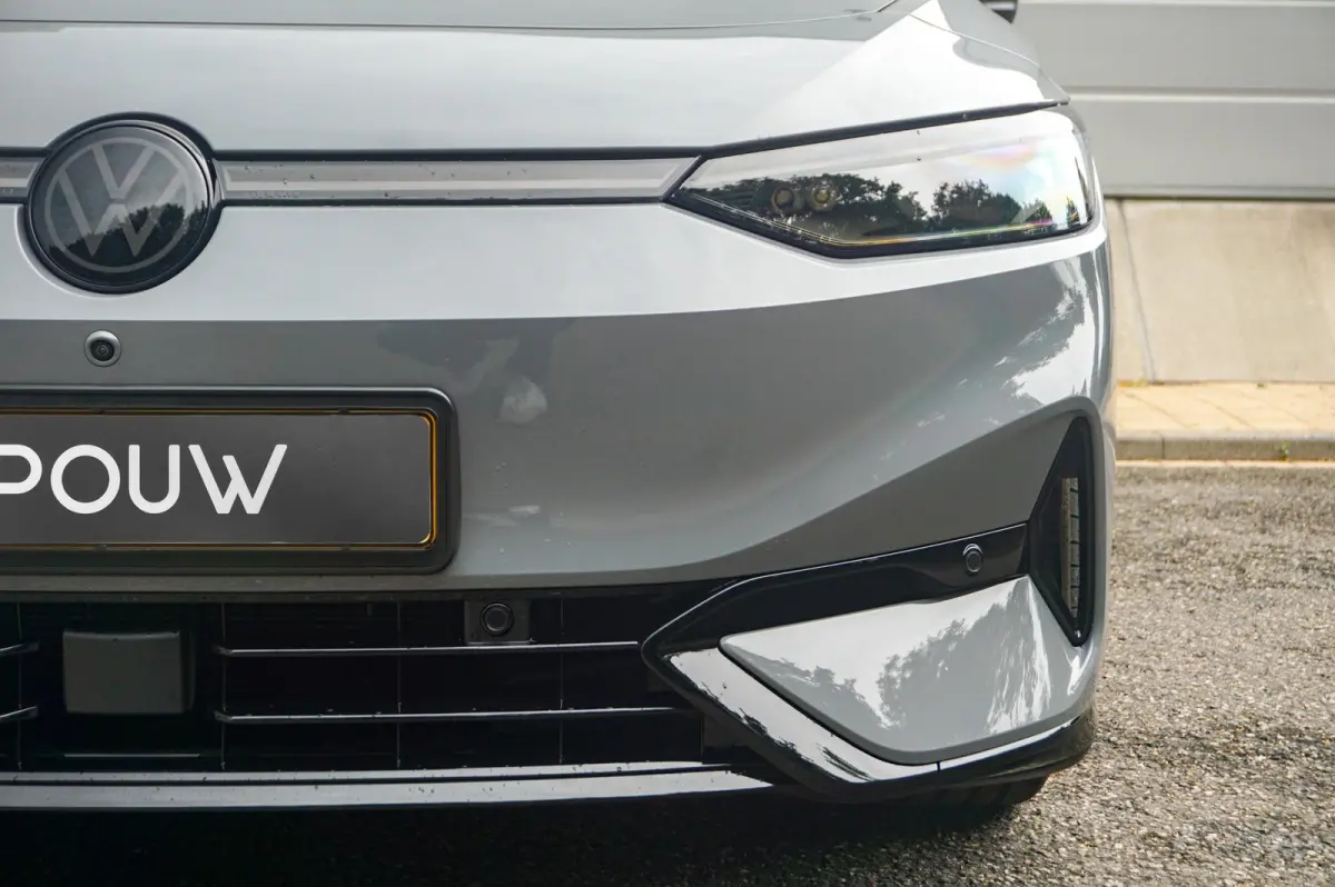 Pro Limited Edition 286pk 77 kWh | Stoelmassage | Exterieur Pakket | Trekhaak