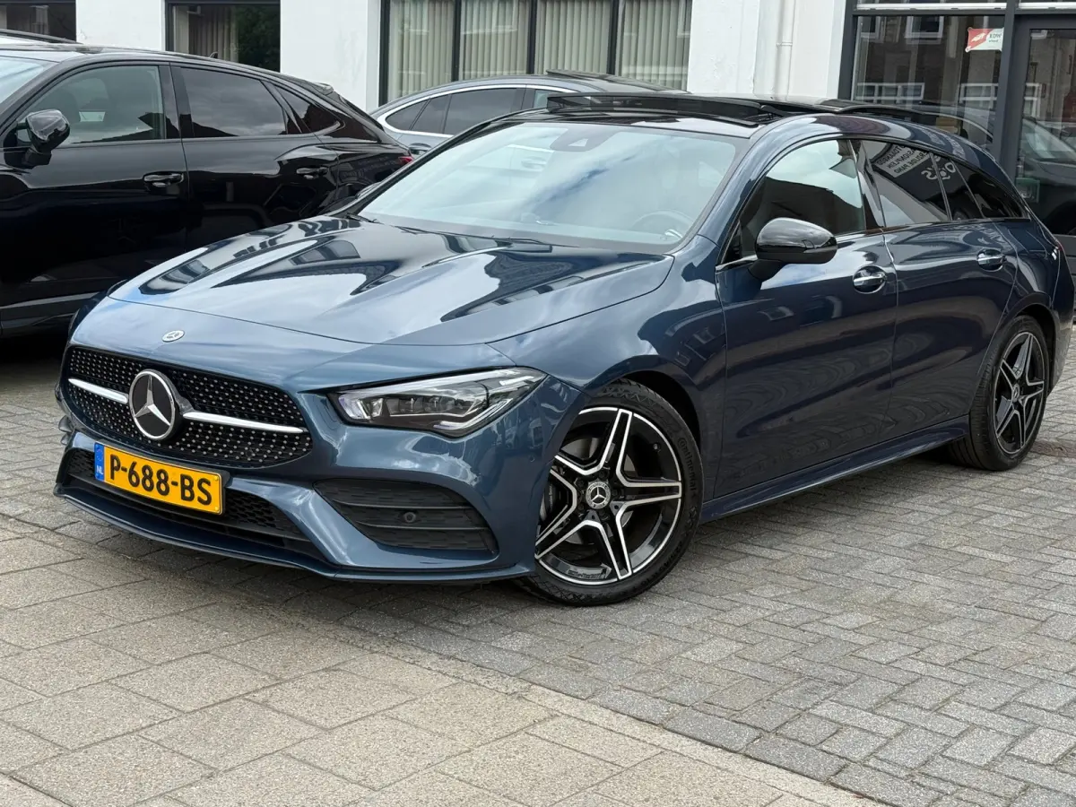 180 Business Solution AMG, Panoramadak,Navigatie,Stoelverwarming,Climate control