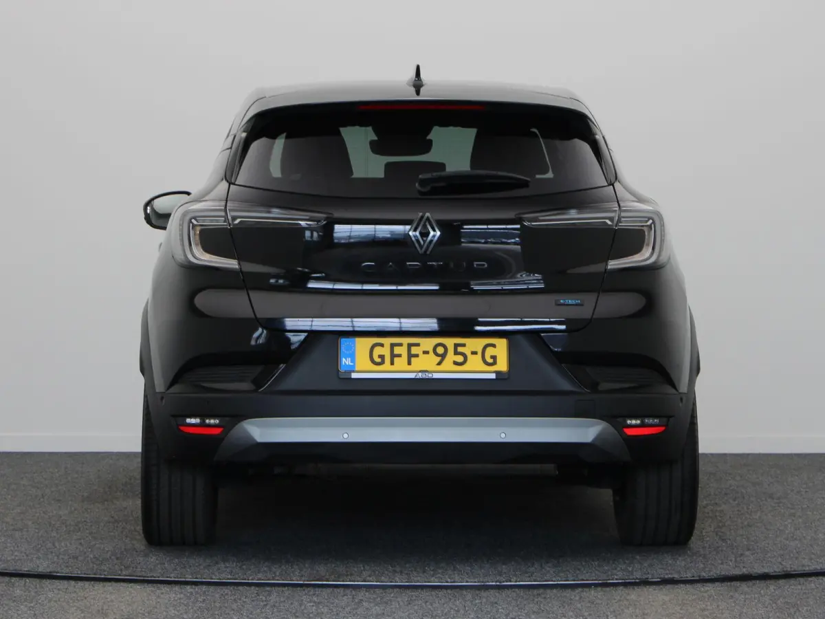 E-Tech full hybrid 145pk esprit Alpine | Achteruitrijcamera | Harman Kardon | Stuur, Stoel en Voorruitverwarming |