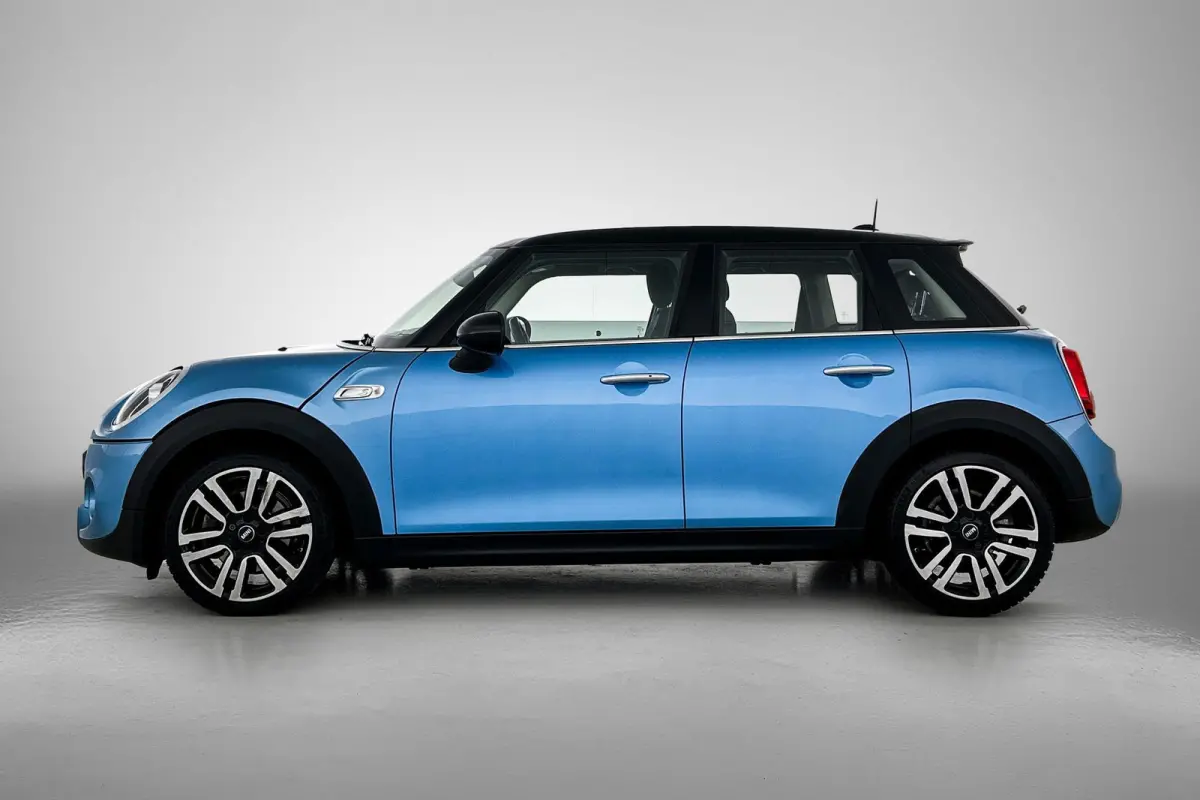 2.0 Cooper S Chili LAGE KM!! | 192PK | Carplay | JCW Stuur | AchterCam | Goed onderH | Etc