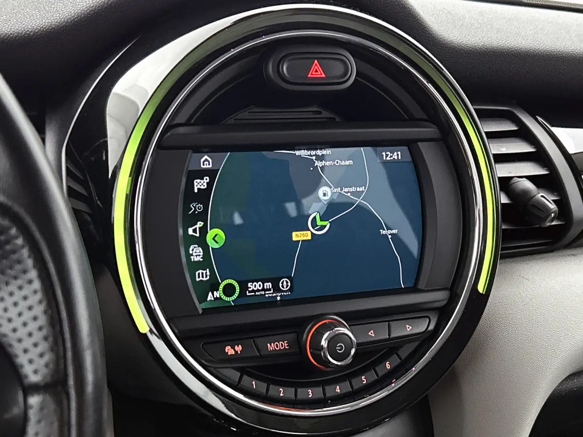 2.0 Cooper S Chili LAGE KM!! | 192PK | Carplay | JCW Stuur | AchterCam | Goed onderH | Etc