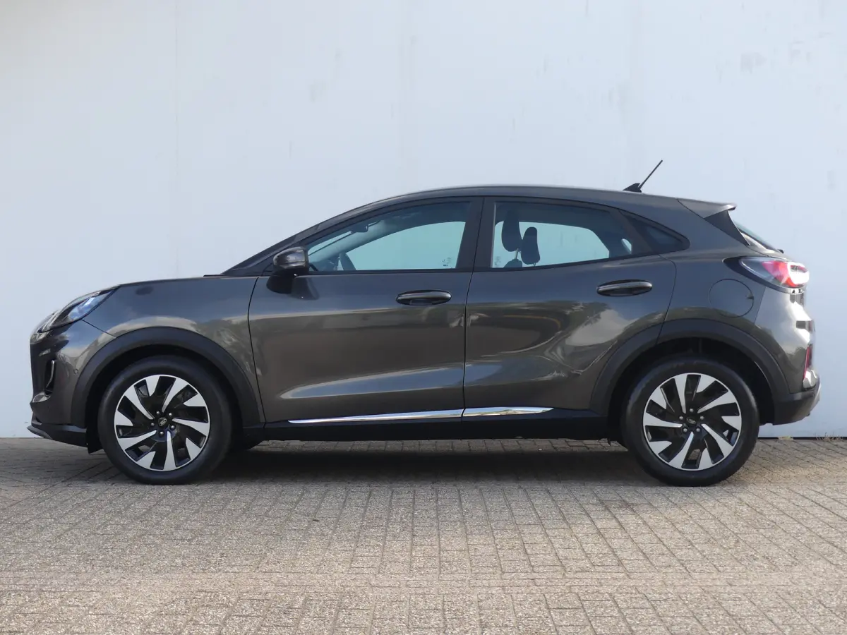 1.0 EcoBoost Titanium | CAMERA | PARKEERSENSOREN V+A | CRUISE | APPLE CARPLAY / ANDROID AUTO | NAVI | LMV 17" | LED |