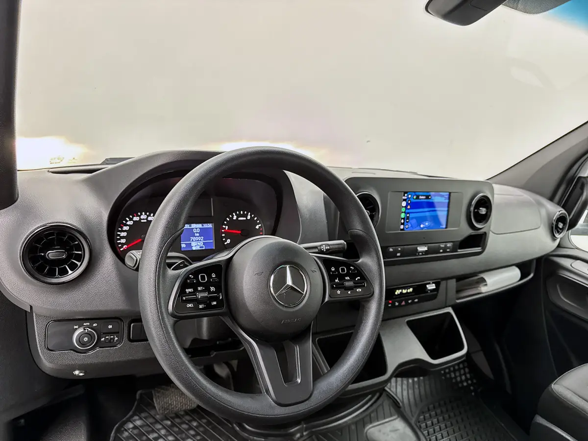 315 1.9 CDI L3 Bakwagen met Laaklep Camera dHollandia Carplay Cruise control