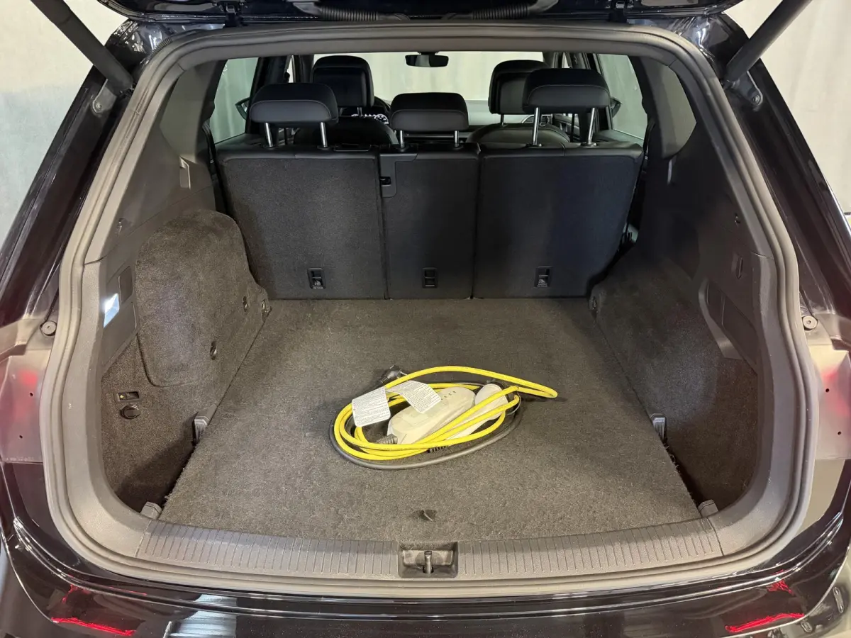 1.4 TSI e-Hybrid PHEV Xcellence 19"/Trekhaak/Camera/Keyless/Elektrische klep/Stoelverwarming v+a
