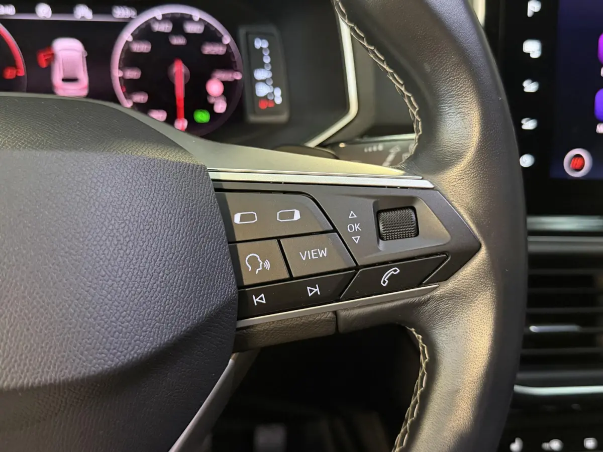 1.4 TSI e-Hybrid PHEV Xcellence 19"/Trekhaak/Camera/Keyless/Elektrische klep/Stoelverwarming v+a