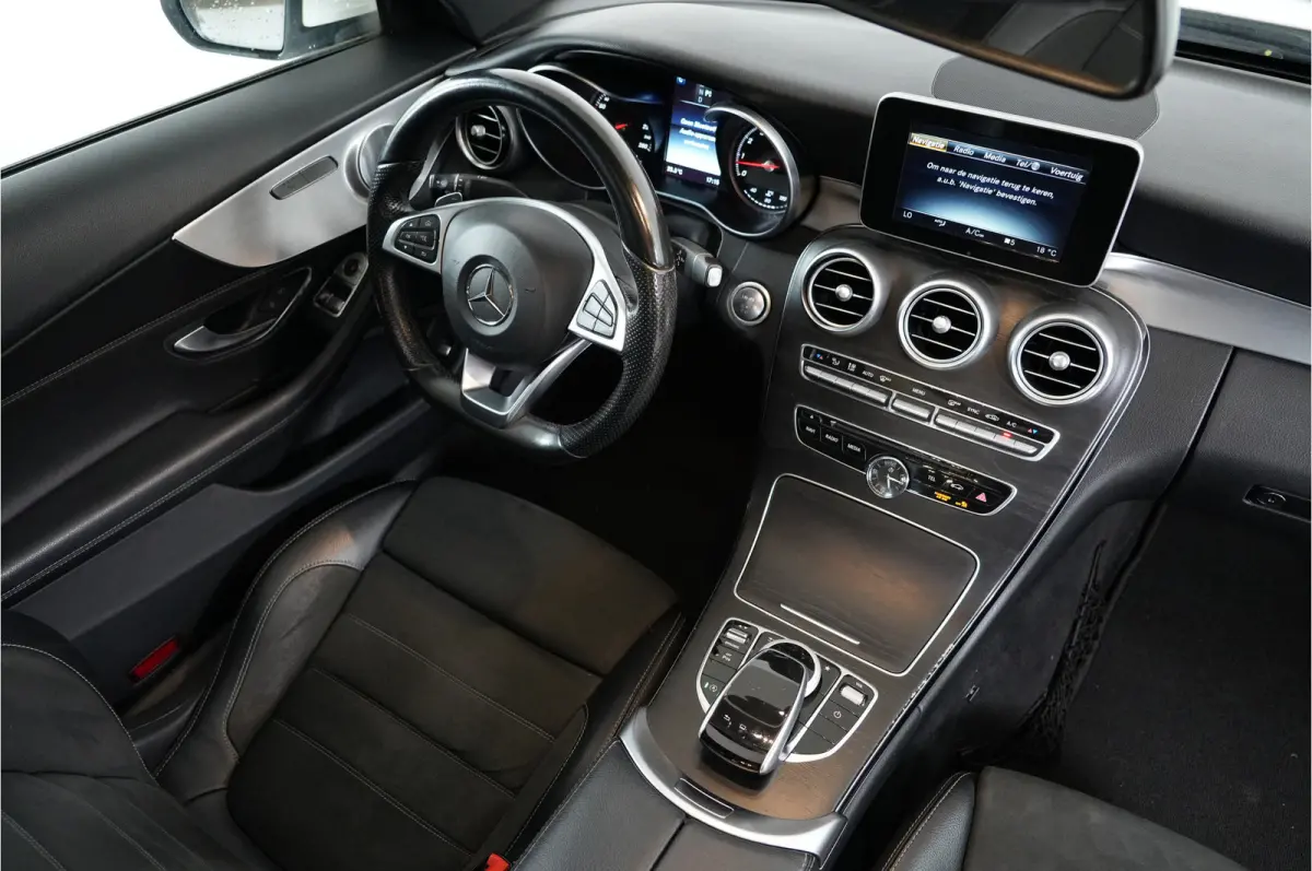 250 Prestige | AMG | Pano | Burmester |