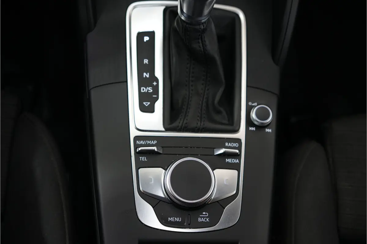 35 TFSI CoD Design Pro Line Plus | Trekhaak | Stl. verw. | Climate | PDC | LED |