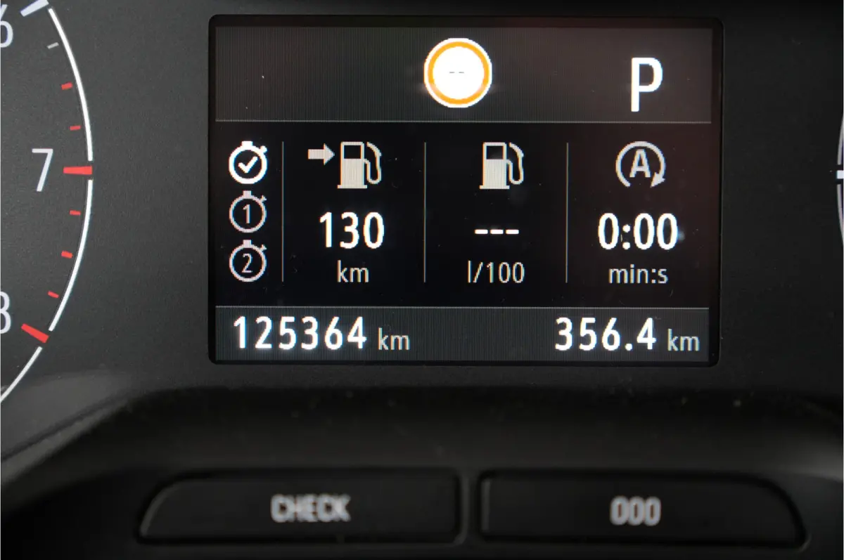 1.2 Turbo Edition | Trekhaak | Stl. verw. | Camera | Keyless | El .achterklep | Dodehoek |