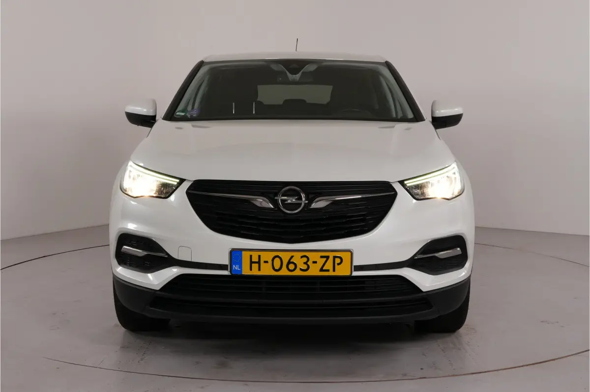 1.2 Turbo Edition | Trekhaak | Stl. verw. | Camera | Keyless | El .achterklep | Dodehoek |