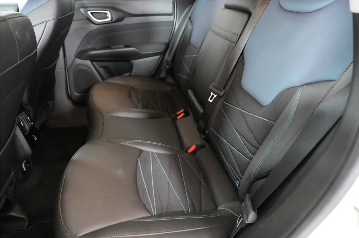4xe 240 pk PHEV | ACC | Camera | Navi | Apple/Android | Lane assist |