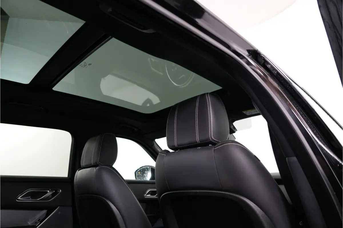 2.0 I4 Turbo 300 pk AWD R-Dynamic SE | Pano | Trekhaak | Leder | Massage | Inparkeer |e | Stl. verw. |