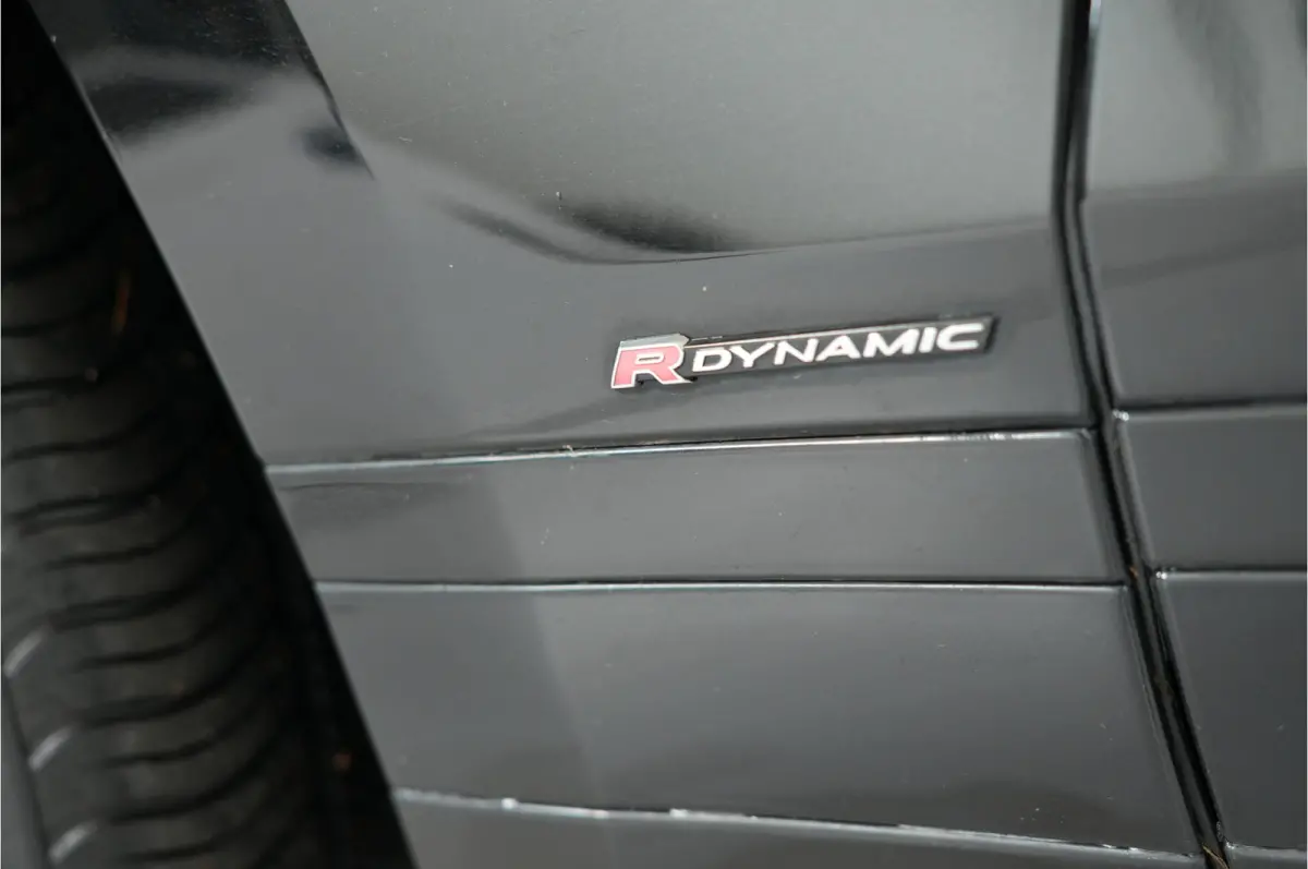 2.0 I4 Turbo 300 pk AWD R-Dynamic SE | Pano | Trekhaak | Leder | Massage | Inparkeer |e | Stl. verw. |