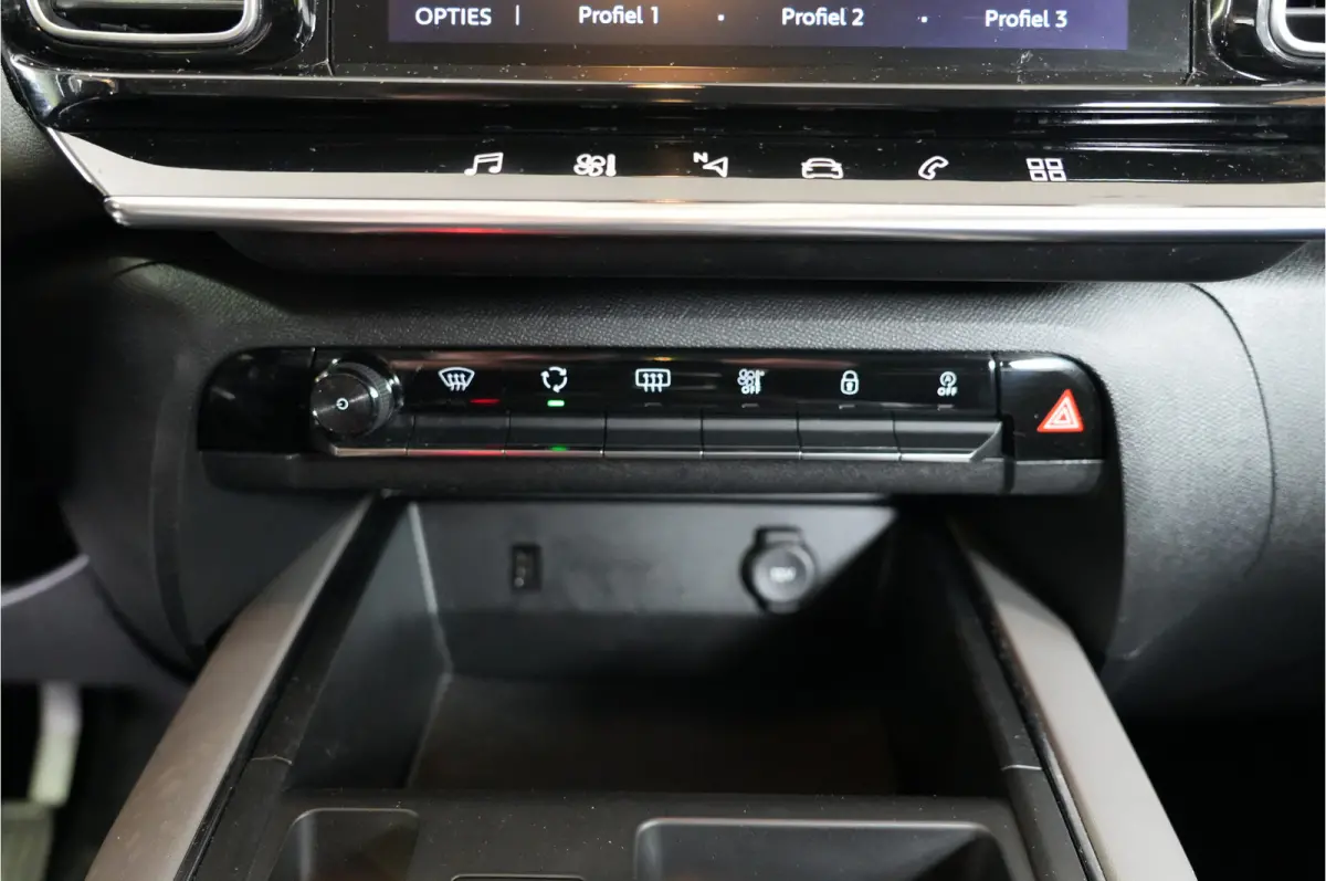 1.2 PureTech | Trekhaak | Camera | Navi | Cruise | Dodehoek | Apple/Android |