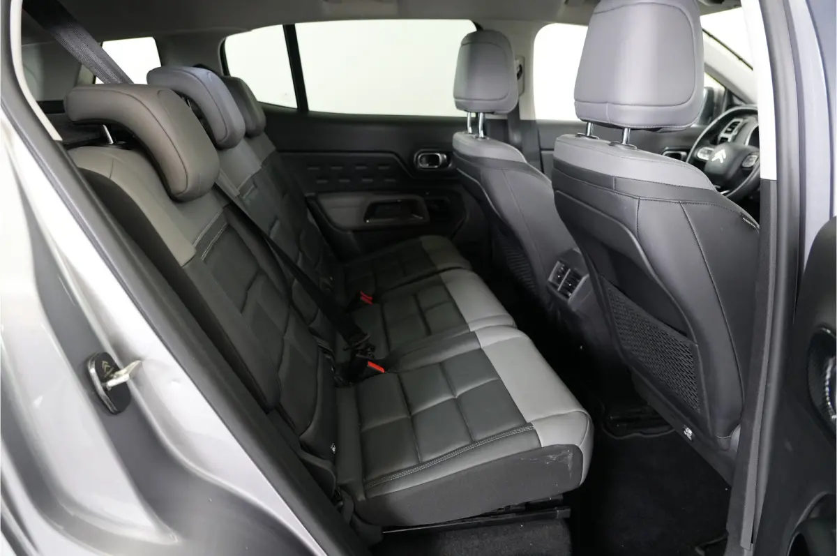 1.6 Shine 225 pk PHEV | SOH 95.5% | Pano | Leder | Massage | Adaptieve Cruise | El. stl. verst. | Inparkeer |