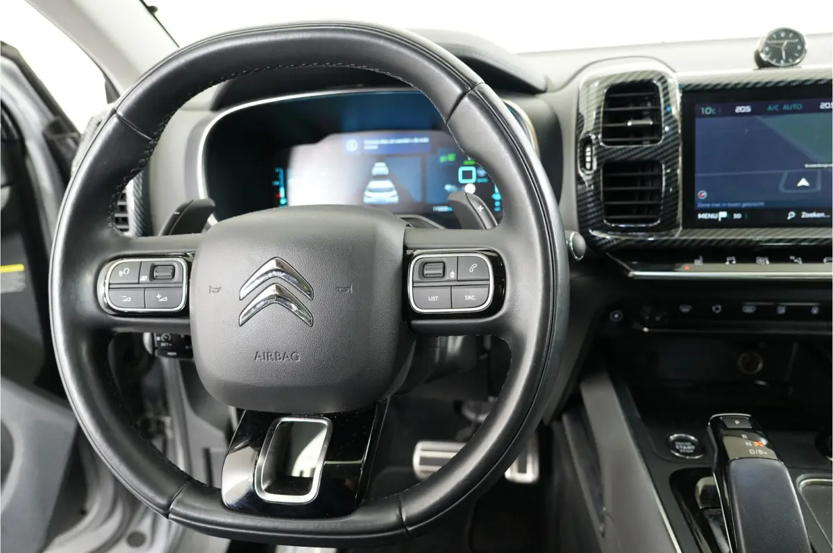 1.6 Shine 225 pk PHEV | SOH 95.5% | Pano | Leder | Massage | Adaptieve Cruise | El. stl. verst. | Inparkeer |