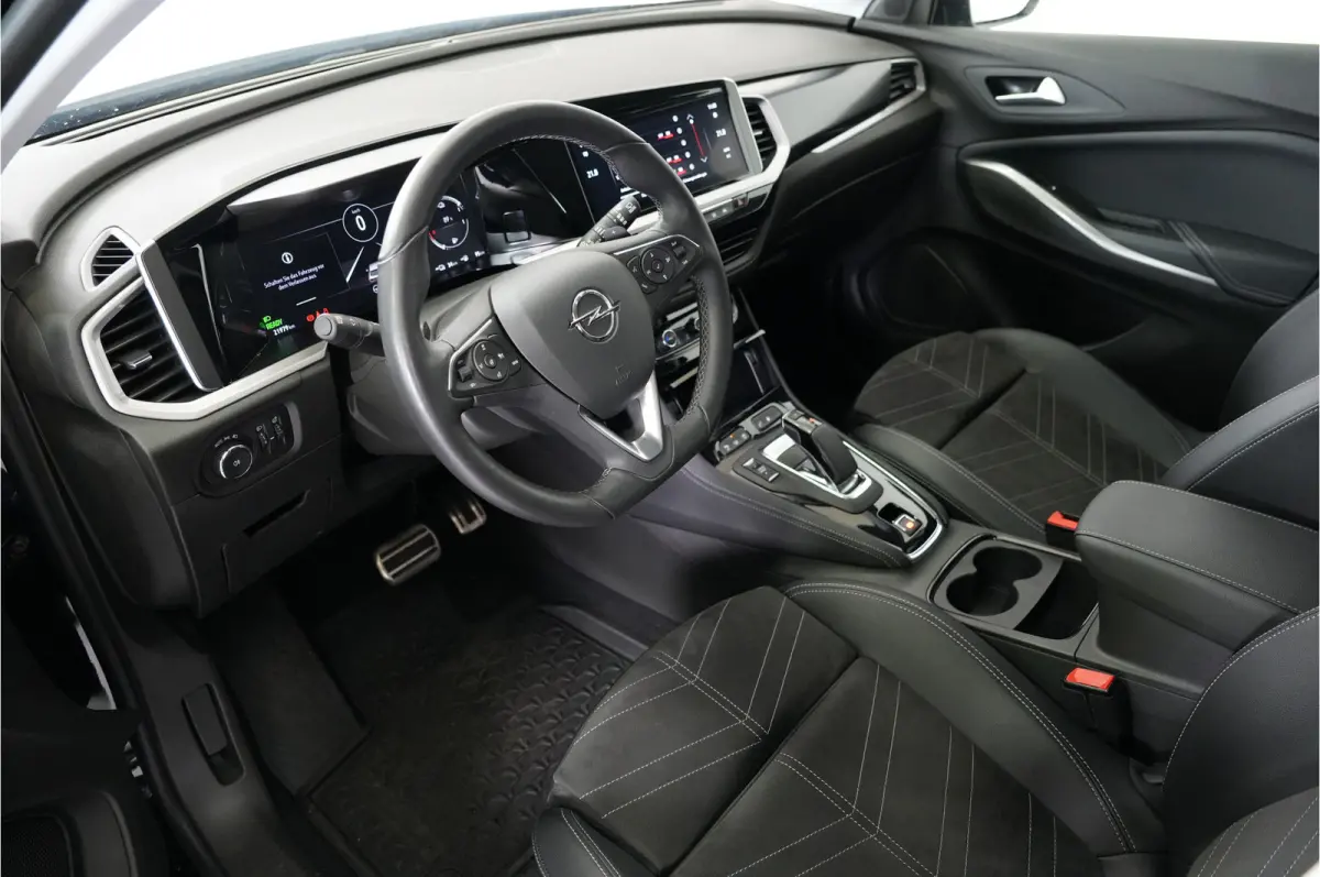 1.6 Turbo GS Line 225 pk PHEV | SOH 100% | 360 Cam | Stl. verw. | El. achterklep | Adaptive Cruise |