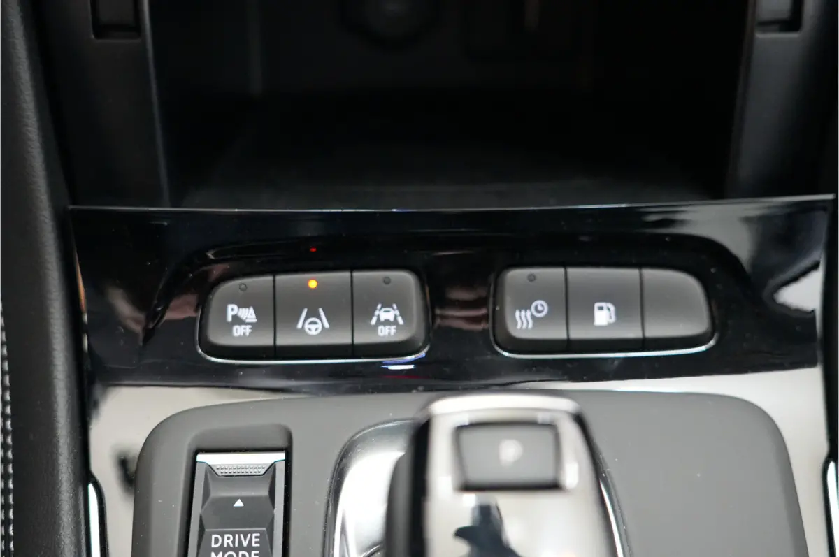 1.6 Turbo GS Line 225 pk PHEV | SOH 100% | 360 Cam | Stl. verw. | El. achterklep | Adaptive Cruise |
