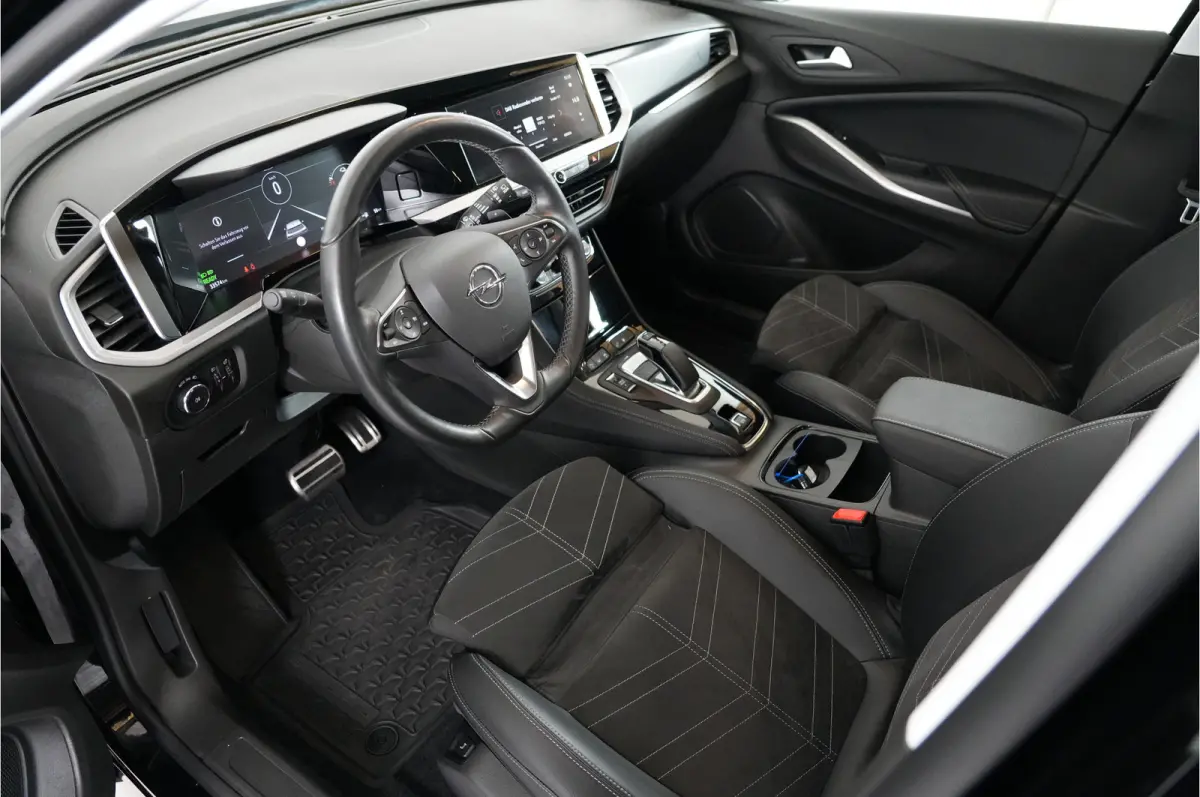 1.6 Turbo GS Line 225 pk PHEV | SOH 99% | 360 Cam | Stl. verw. | El. achterklep | Adaptive Cruise |