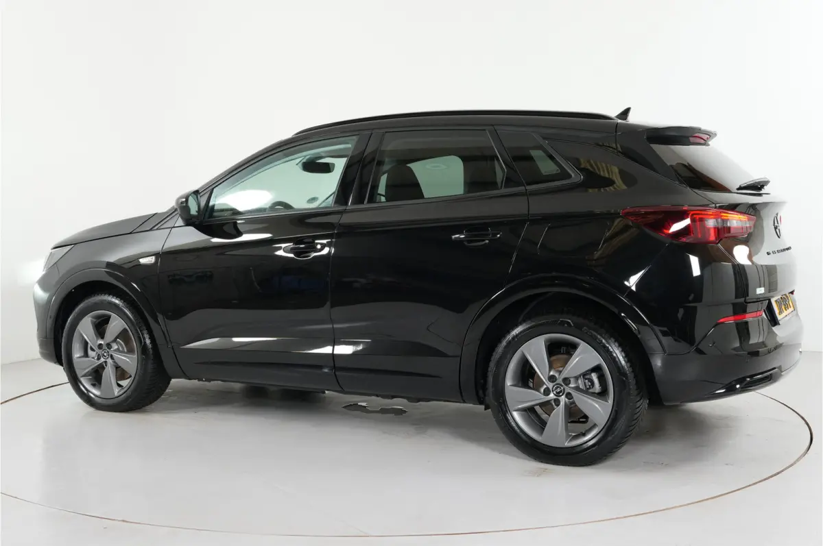 1.6 Turbo GS Line 225 pk PHEV | SOH 99% | 360 Cam | Stl. verw. | El. achterklep | Adaptive Cruise |