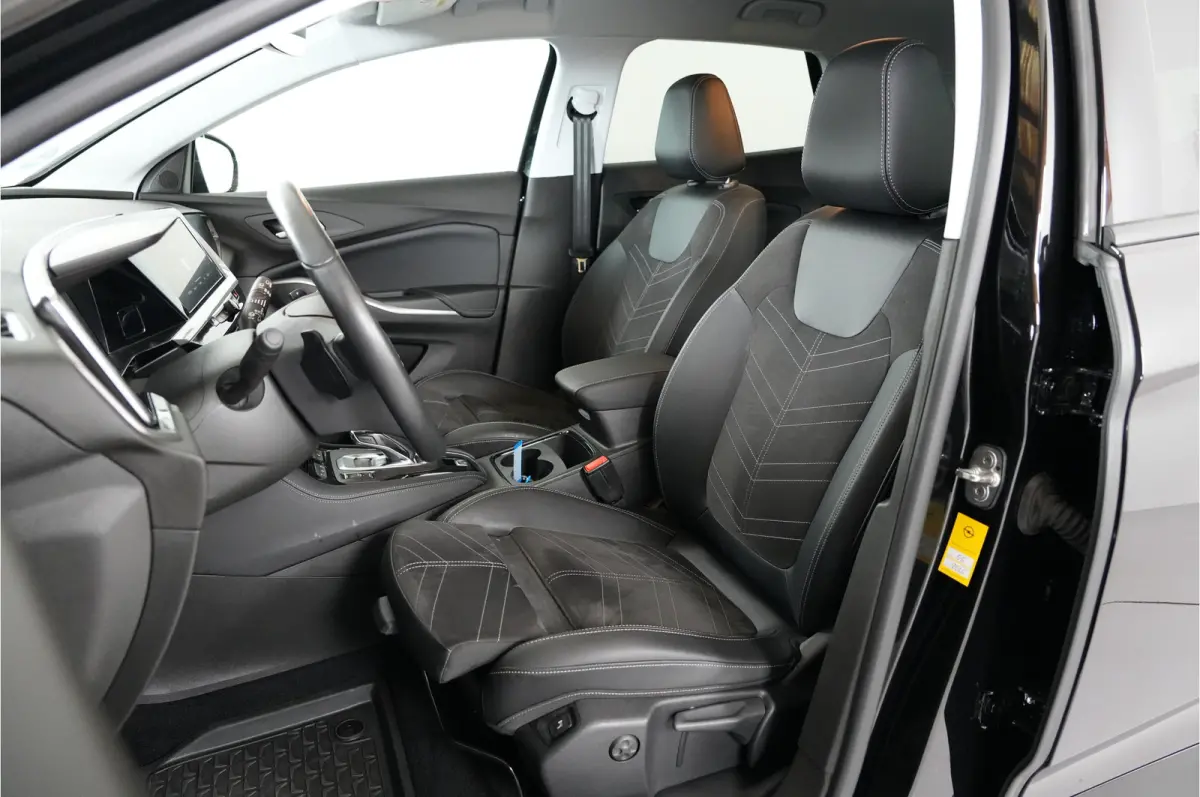 1.6 Turbo GS Line 225 pk PHEV | SOH 99% | 360 Cam | Stl. verw. | El. achterklep | Adaptive Cruise |