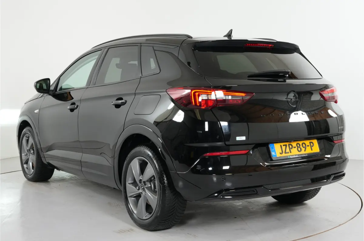1.6 Turbo GS Line 225 pk PHEV | SOH 99% | 360 Cam | Stl. verw. | El. achterklep | Adaptive Cruise |