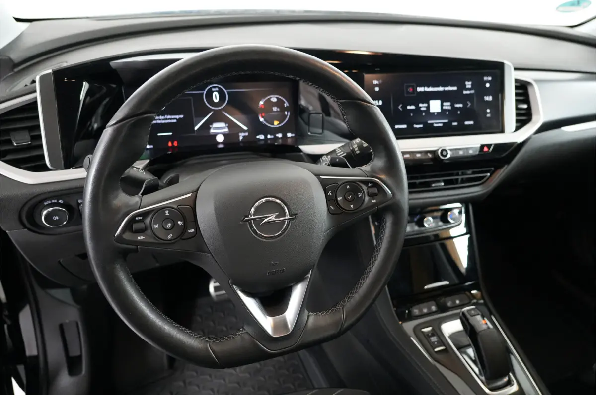 1.6 Turbo GS Line 225 pk PHEV | SOH 99% | 360 Cam | Stl. verw. | El. achterklep | Adaptive Cruise |