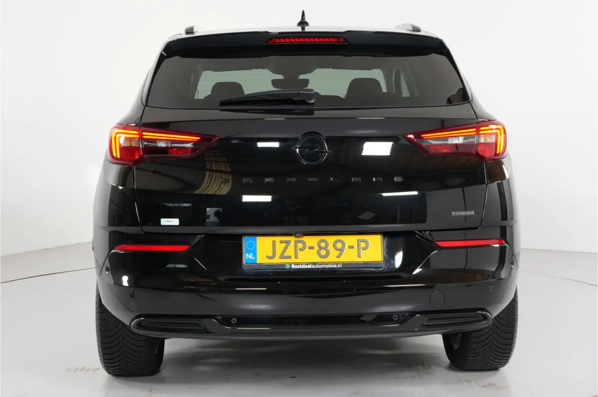 1.6 Turbo GS Line 225 pk PHEV | SOH 99% | 360 Cam | Stl. verw. | El. achterklep | Adaptive Cruise |