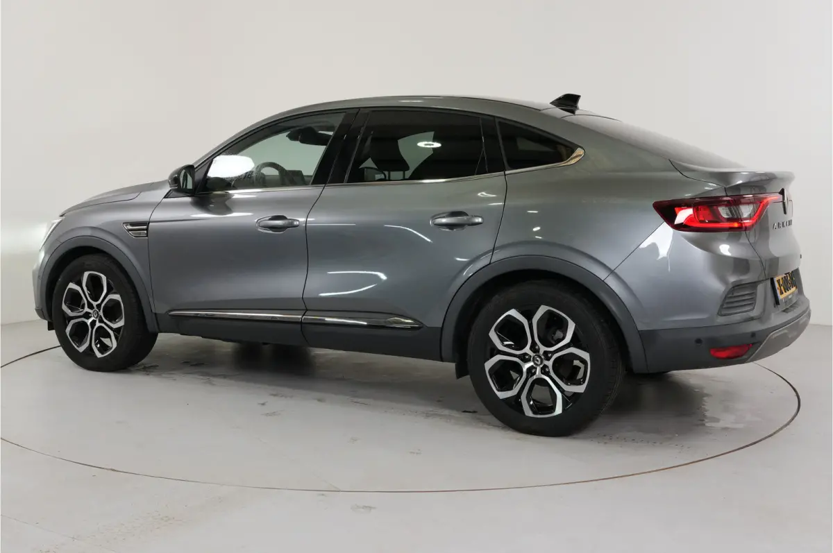 1.6 E-Tech Hybrid 145 Esprit Alpine | Stl. verw. | Camera | Keyless | Apple/Android |