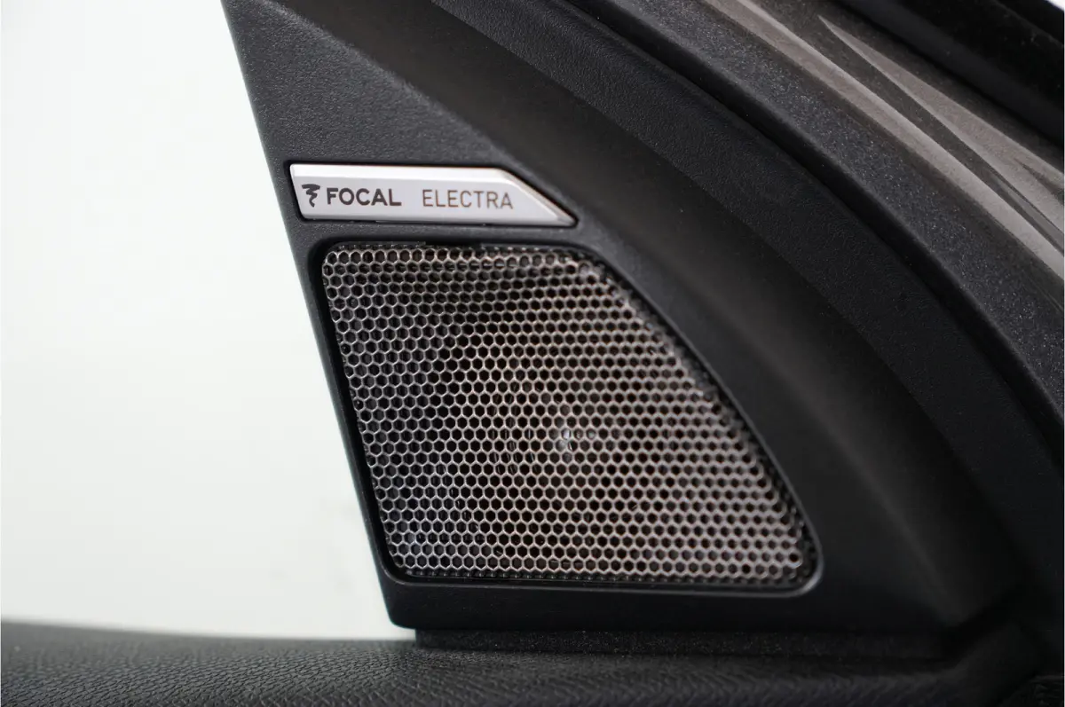 E-Tense 4x4 Opéra 360 pk PHEV | SOH 93.5% | Pano | Massage | Nachtzicht | Focal | 360° Cam | Nappa |