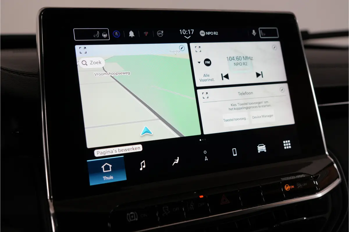 4xe 240 pk PHEV | ACC | Camera | Navi | Apple/Android | Stl. verw. | Lane assist |