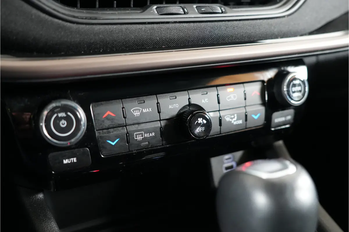 4xe 240 pk PHEV | ACC | Camera | Navi | Apple/Android | Stl. verw. | Lane assist |