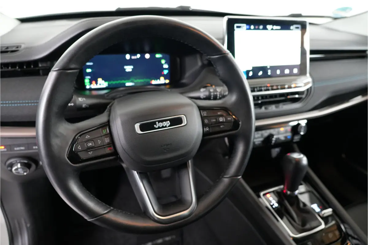 4xe 240 pk PHEV | ACC | Camera | Navi | Apple/Android | Stl. verw. | Lane assist |