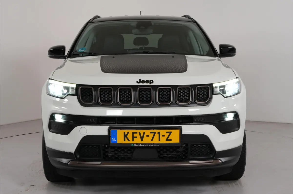 4xe 240 pk PHEV | ACC | Camera | Navi | Apple/Android | Stl. verw. | Lane assist |