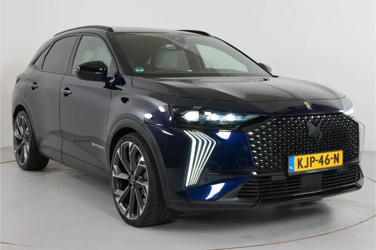E-Tense 4x4 La Première 360 pk PHEV | SOH 96% | Pano | Massage | Nachtzicht | Focal | 360° Cam | Nappa |