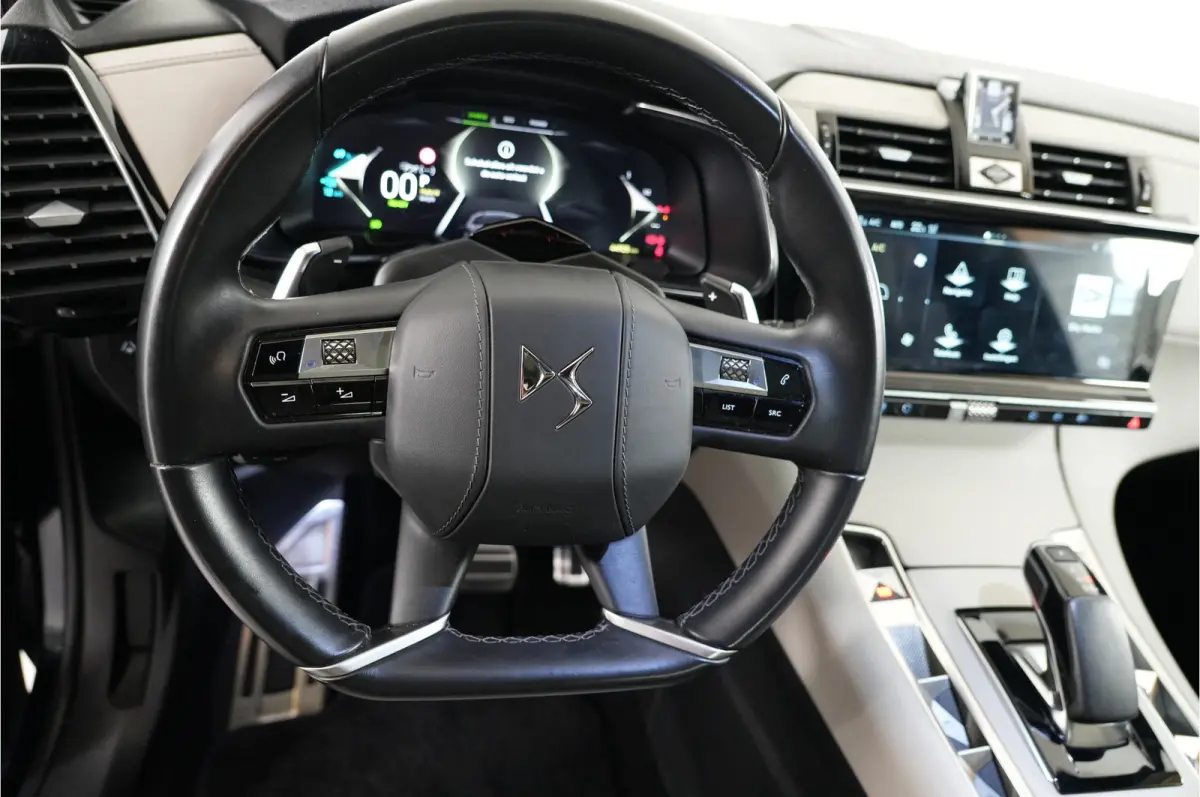 E-Tense 4x4 La Première 360 pk PHEV | SOH 96% | Pano | Massage | Nachtzicht | Focal | 360° Cam | Nappa |