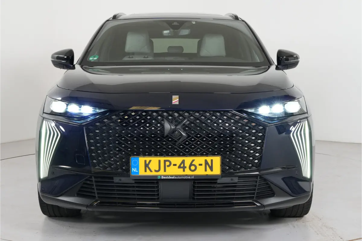 E-Tense 4x4 La Première 360 pk PHEV | SOH 96% | Pano | Massage | Nachtzicht | Focal | 360° Cam | Nappa |