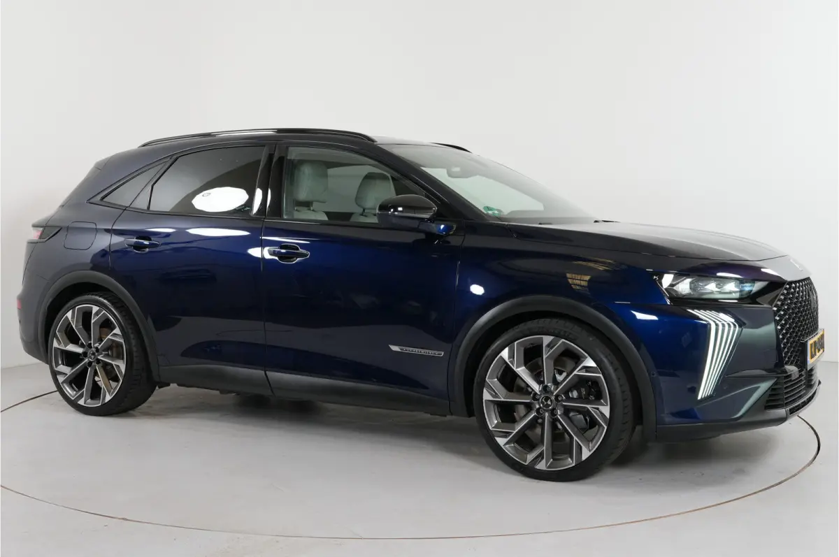 E-Tense 4x4 La Première 360 pk PHEV | SOH 96% | Pano | Massage | Nachtzicht | Focal | 360° Cam | Nappa |