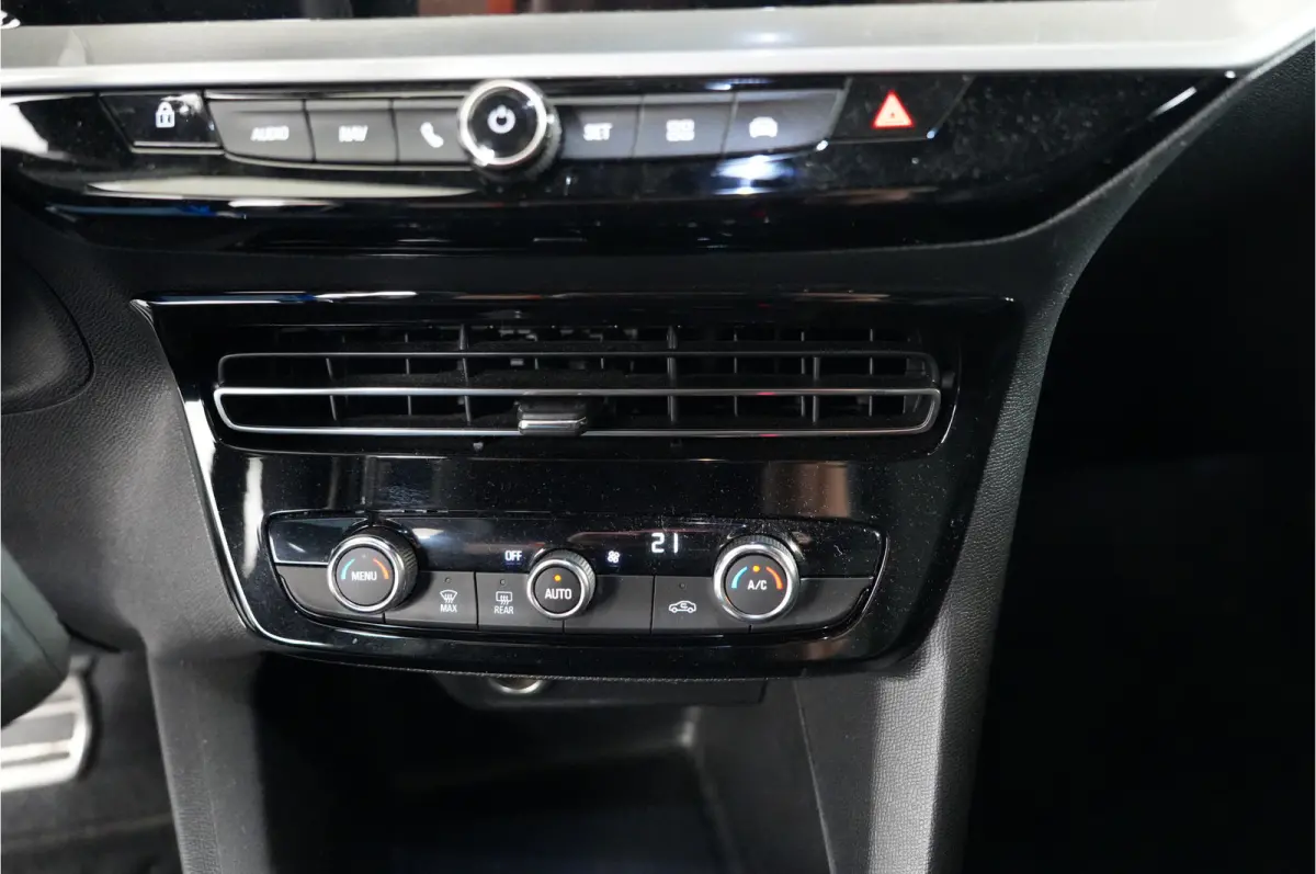 1.2 Turbo GS Line 136pk MHEV | Trekhaak | Virtual | Camera | Navi |