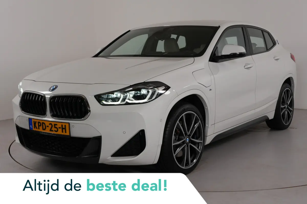 xDrive25e High Executive 220 pk PHEV | M-Sport | Trekhaak | Soh 94% | HUD | Adaptive Cruise | Camera | Stl. verw. |
