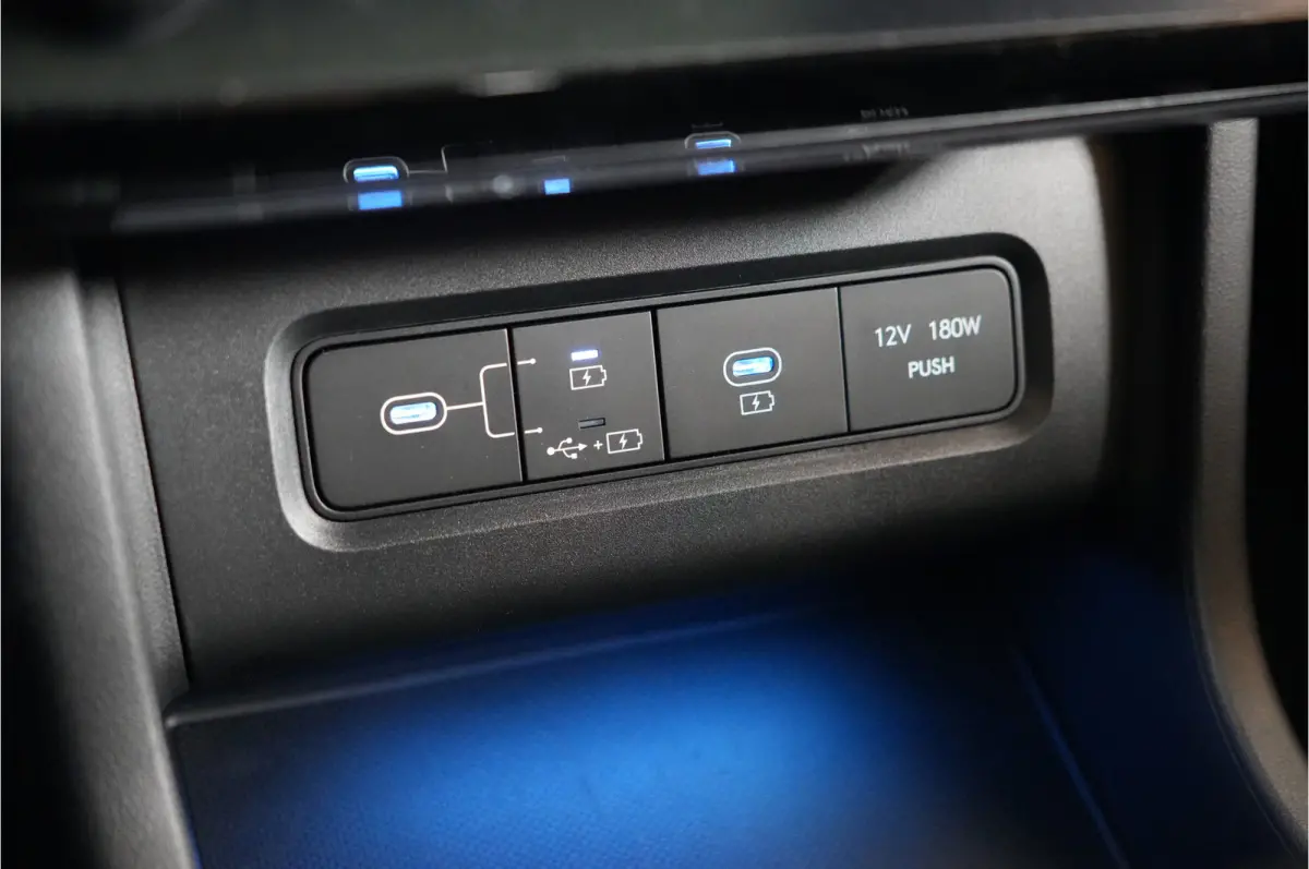 1.6 T-GDI N Line Sky 4WD 265 pk PHEV | Pano | Full options |