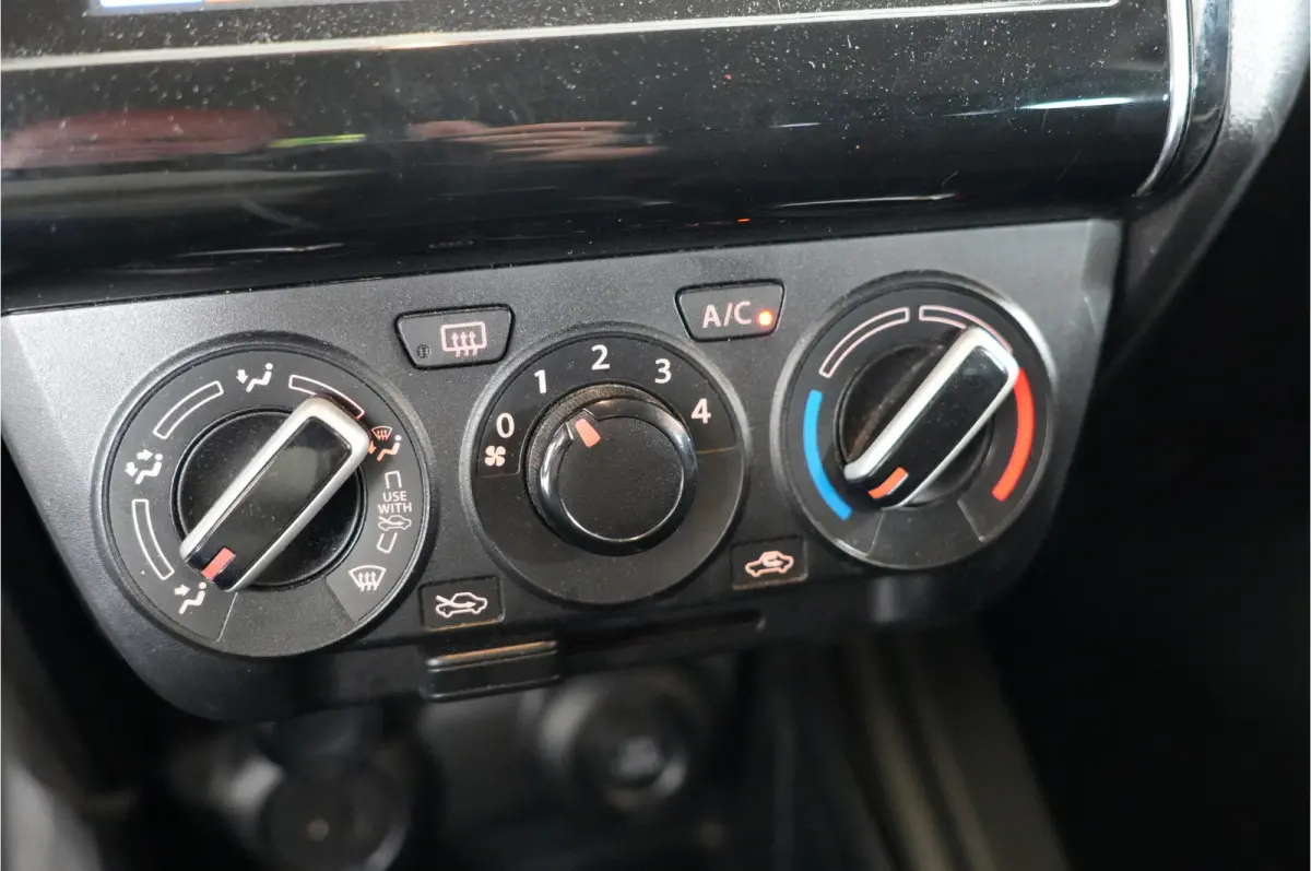 1.2 Sportline | Navi | Stl. verw. | Carplay/Android | Airco |