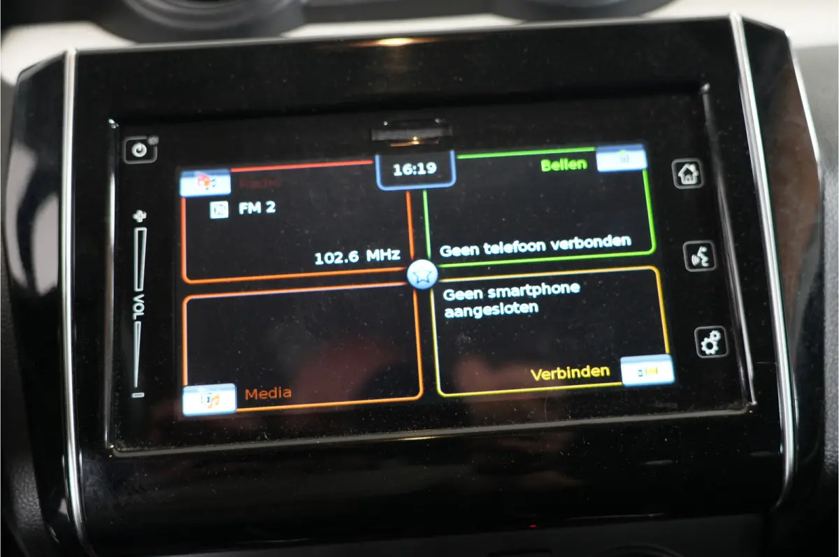 1.2 Sportline | Navi | Stl. verw. | Carplay/Android | Airco |
