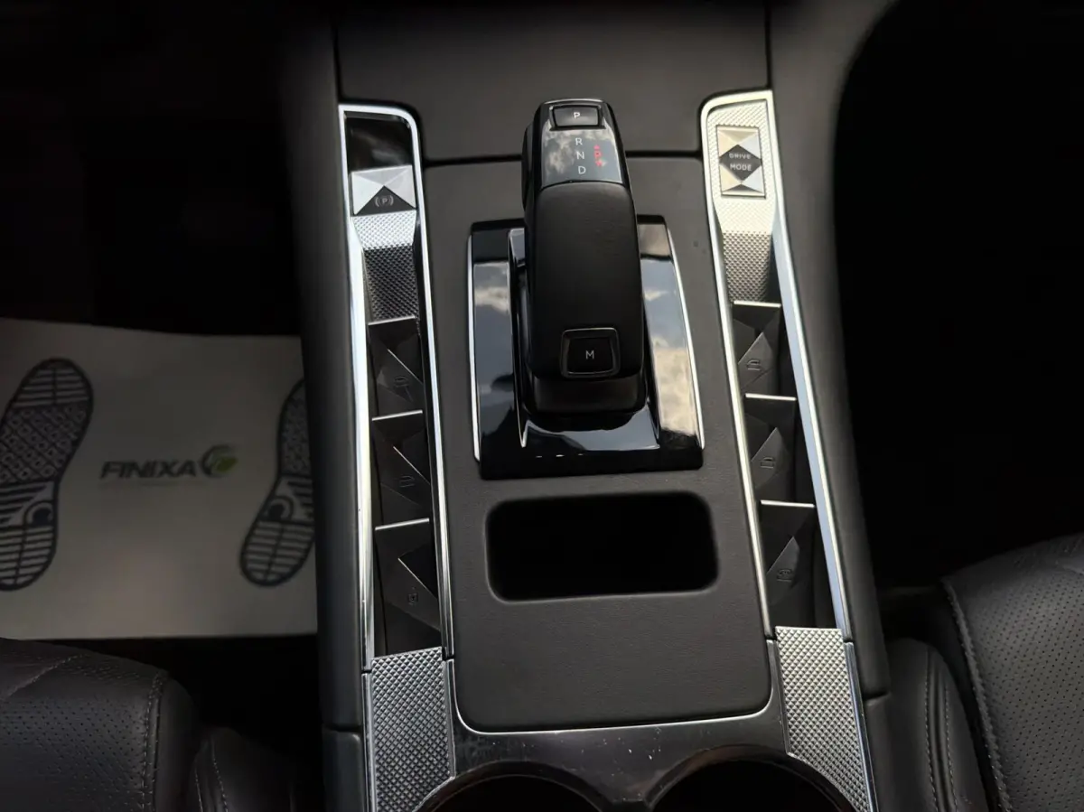 1.6 PureTech So Chic - NAVI/LEER/CAMERA/NAP