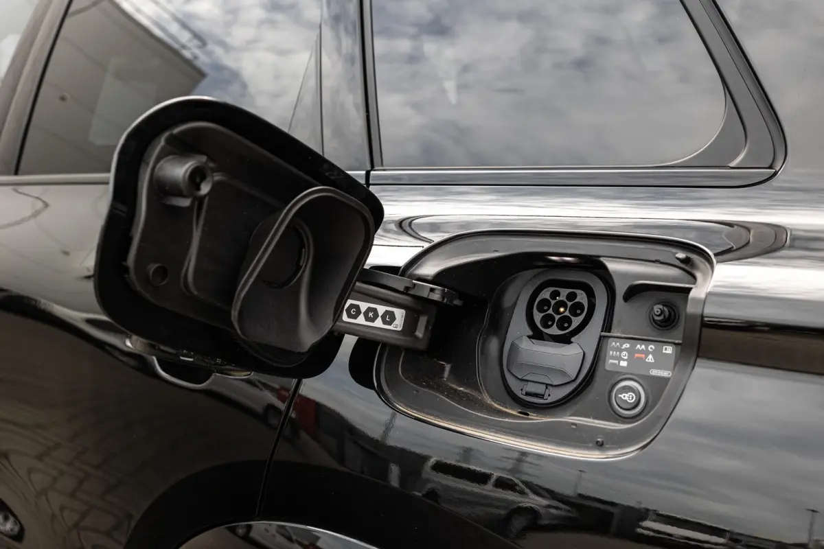 306pk S edition performance 100 kWh | Tech Pro Pakket | Trekhaak Pakket