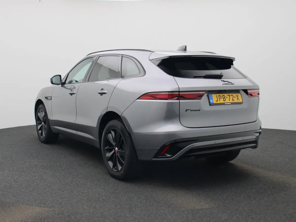 2.0 P250 R-Dynamic SE | LEER | MERIDIAN AUDIO | CAMERA | NAVIGATIE