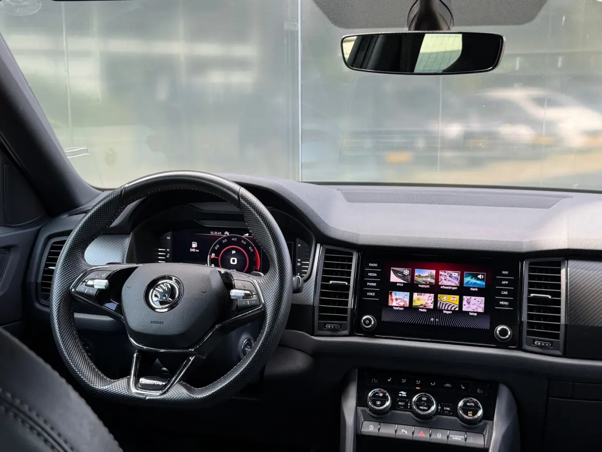 1.5 TSI DSG Sportline Memory|Carplay|Camera|Dealer Onderhouden